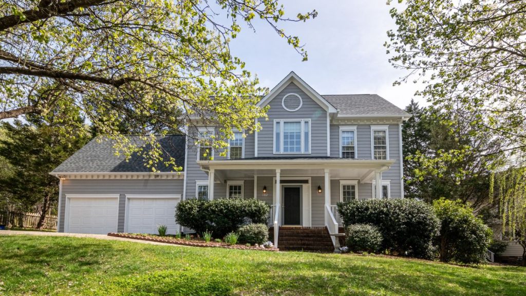Jim Bob Duggar Buys $1M Arkansas Home for Anna Duggar After Selling Land to Walmart