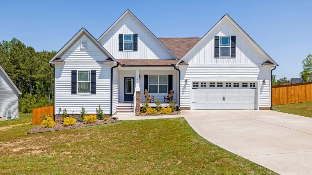 Jim Bob Duggar Buys $1M Arkansas Home for Anna Duggar After Selling Land to Walmart
