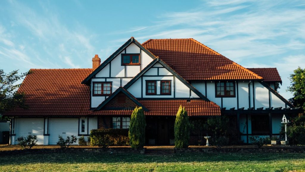 Jim Bob Duggar Buys $1M Arkansas Home for Anna Duggar After Selling Land to Walmart
