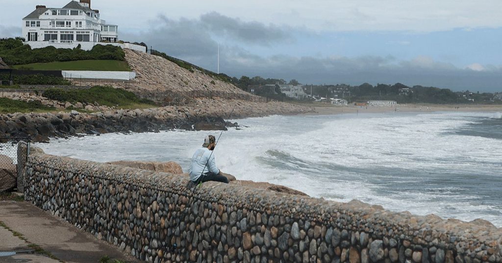 Taylor Swift’s Beachside Home Becomes Focus After Gruesome Discovery Nearby
