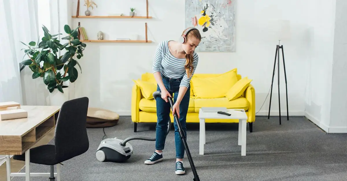 how to clean your house to sell it