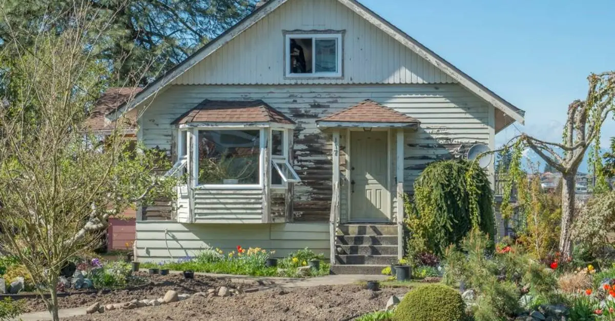 when to take your house off the market