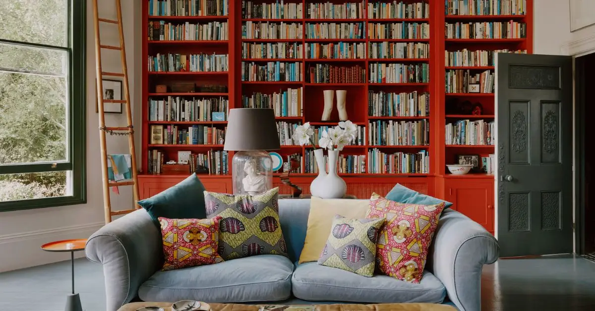 Ways to Display Magazines