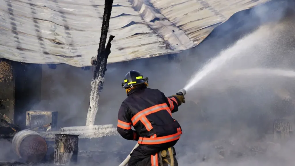 One dead in Virginia house fire