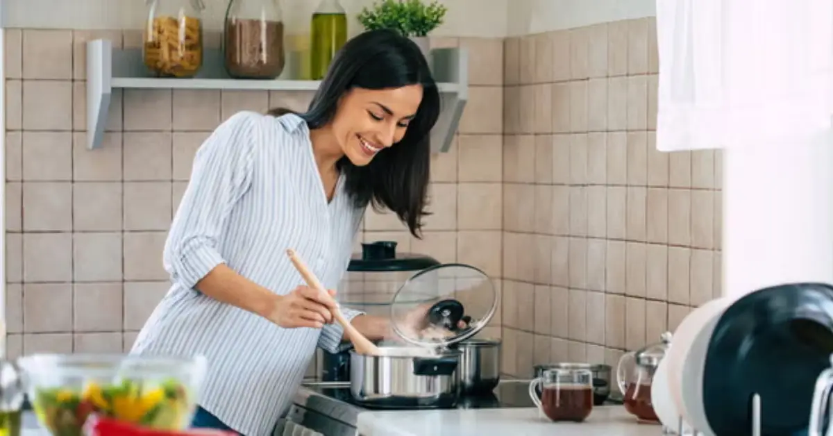 Habits to Keep Your Kitchen Smelling Fresh All Day