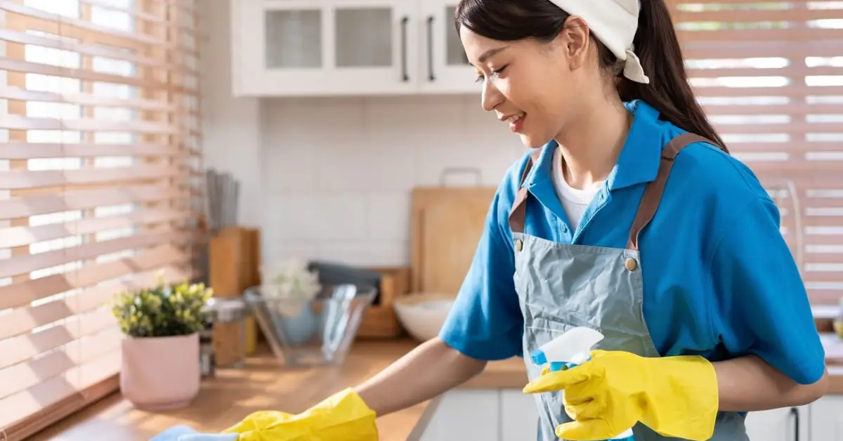 best way to clean wood kitchen cabinets