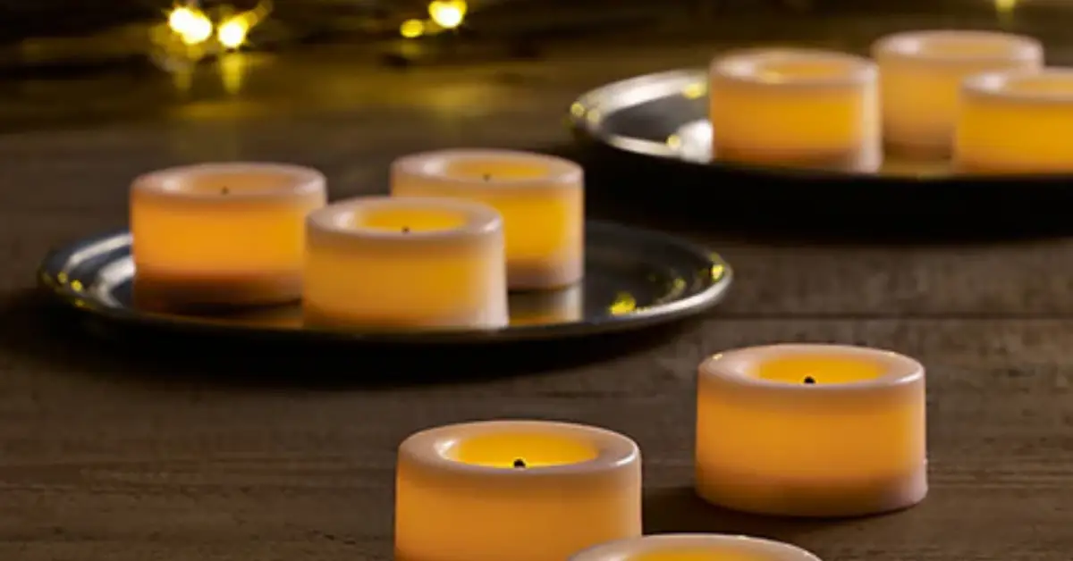 is it safe to leave a candle burning